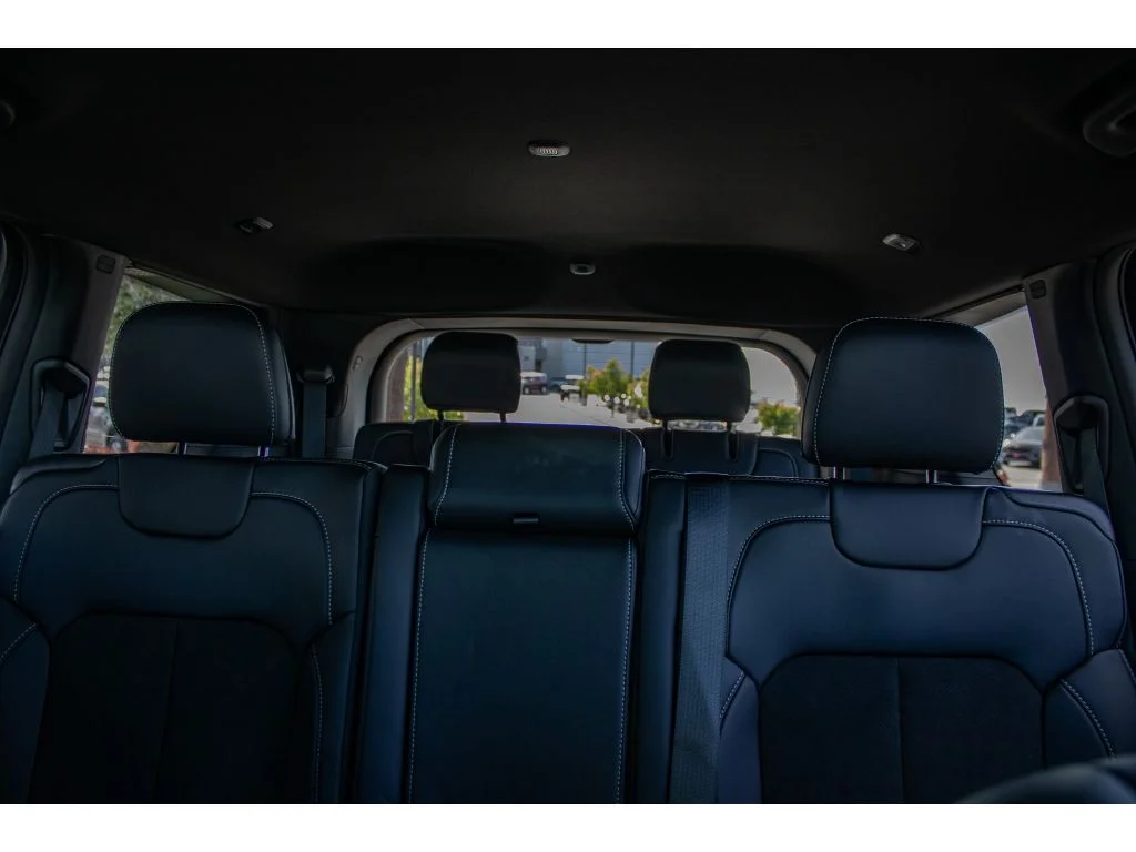 New 2026 Velvet Red Pearlcoat Jeep Laredo Altitude image 63