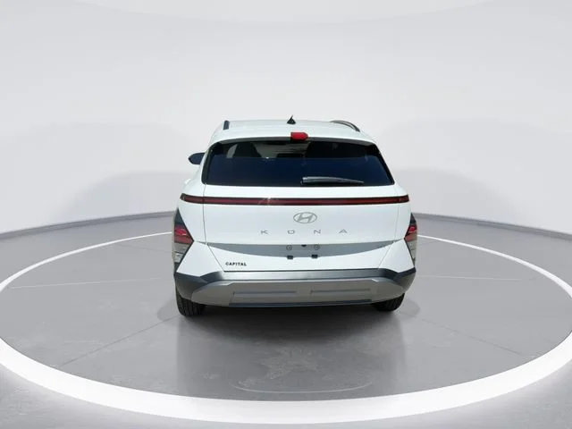 Used 2026 White Hyundai SEL Premium image 7