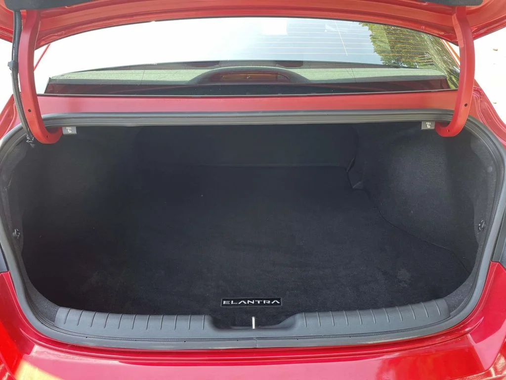 Used 2023 Red Hyundai SEL image 8