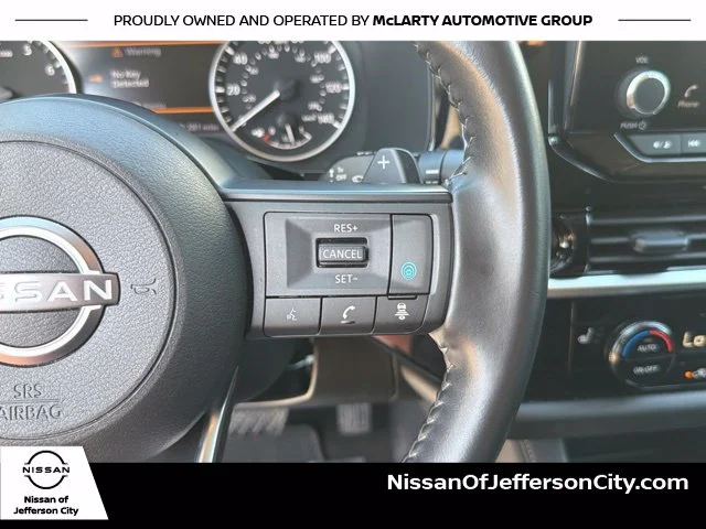 Used 2025 Blue Nissan SV image 29