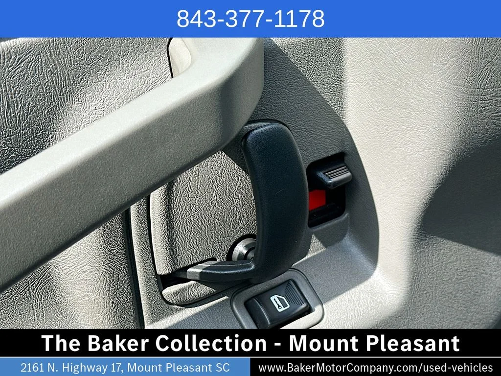 Used 2023 Summit White GMC Work Van image 16