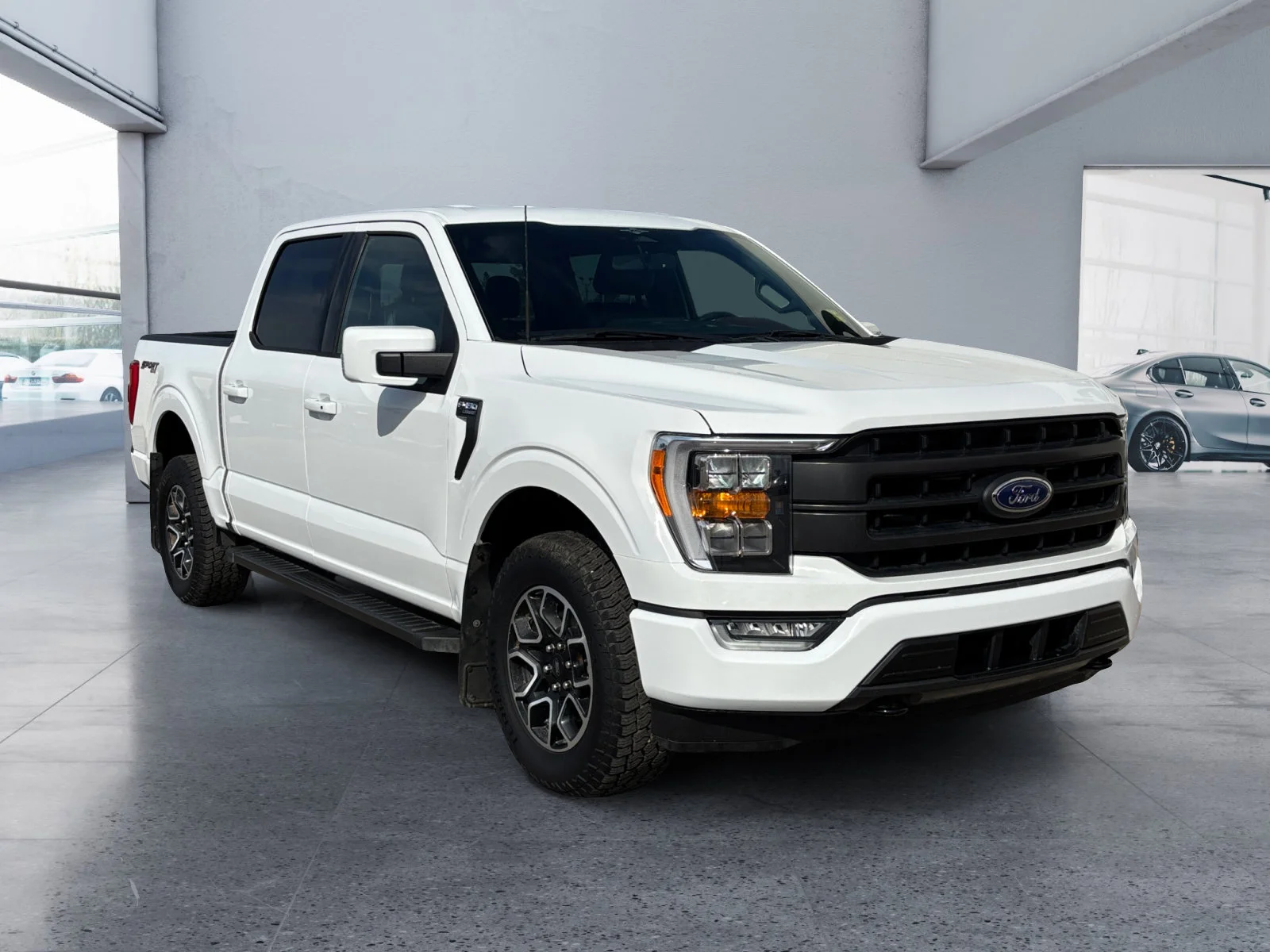 Used 2023 White Ford LARIAT image 7