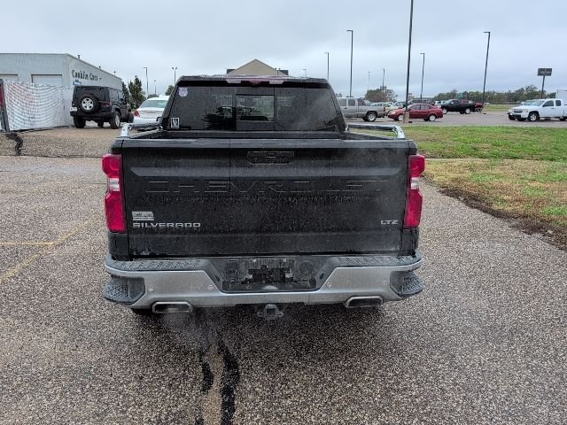 2021 Chevrolet Silverado 1500 LTZ photo 3