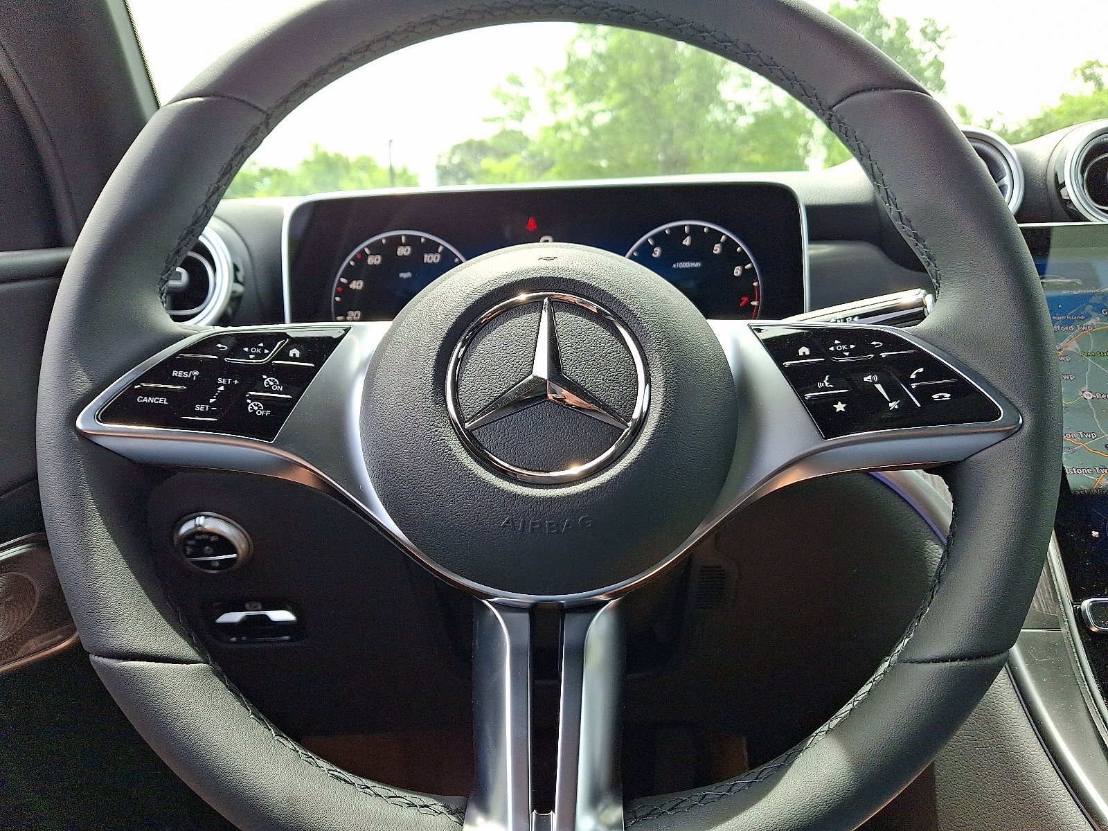 Certified Used 2026 Black Mercedes-Benz GLC 300 image 11