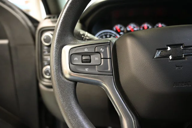 Used 2022 SHADOW GRAY METALLIC Chevrolet Custom Trail Boss image 21