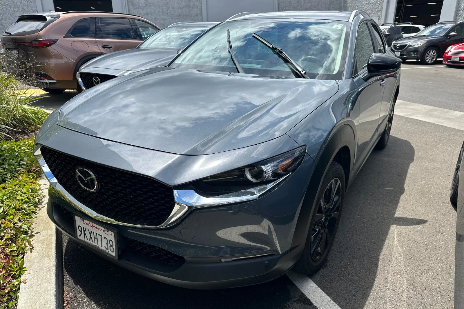 Vehicle Image 2
