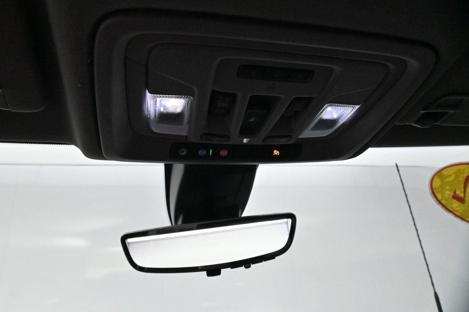 Used 2022 Hunter Metallic GMC Denali image 27