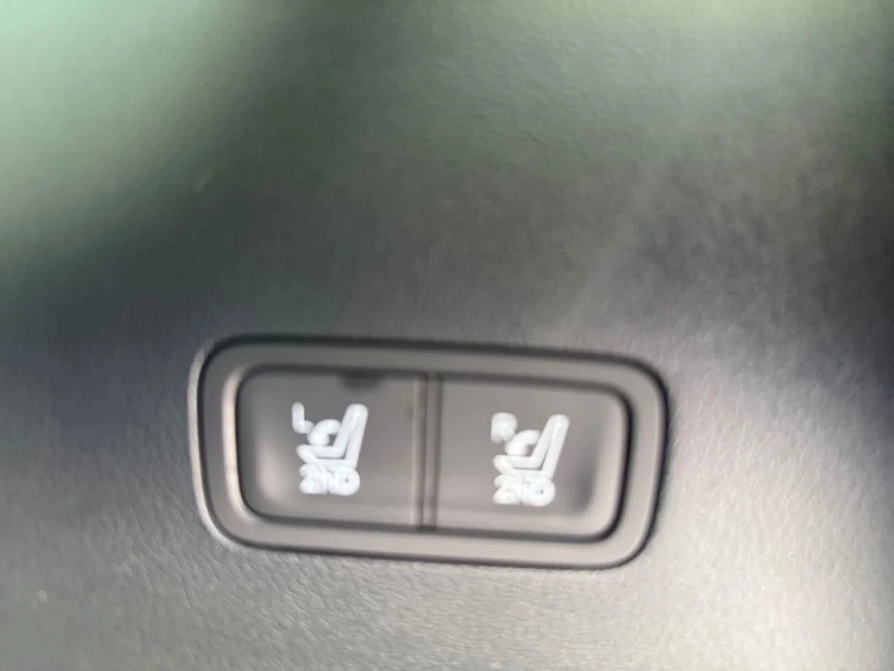New 2026 White Hyundai SE image 12