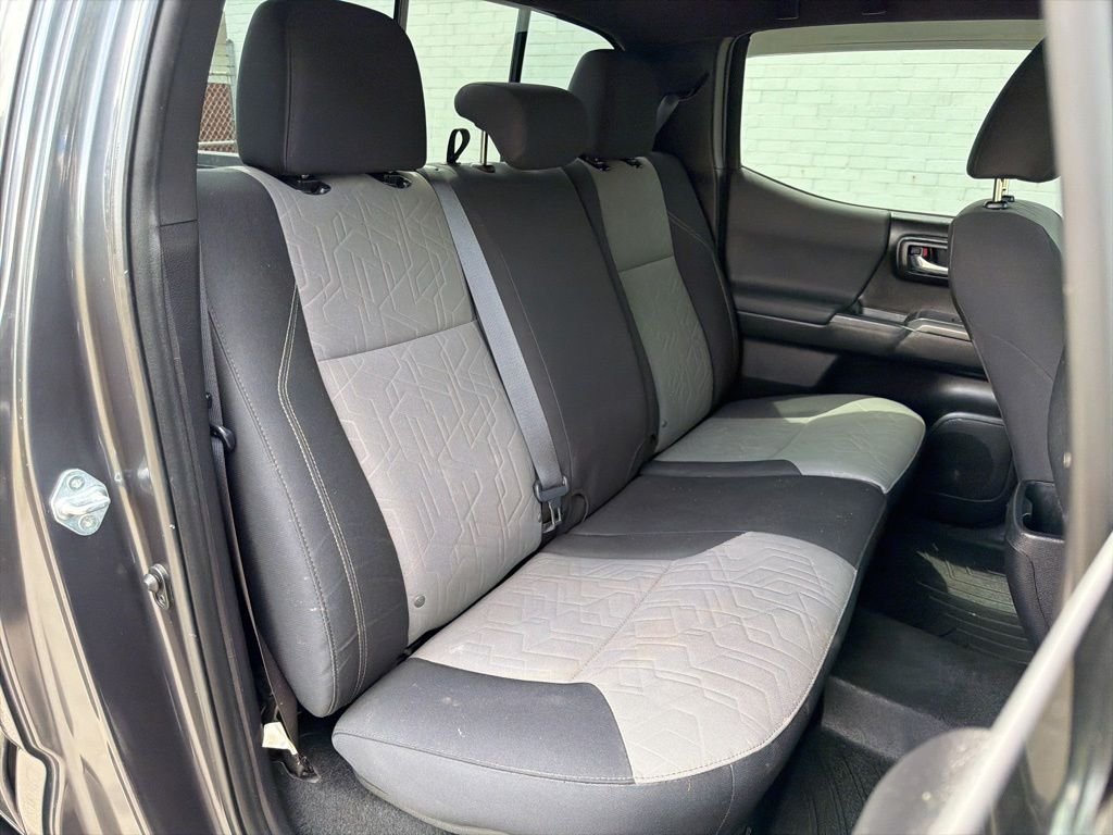 2021 Toyota Tacoma TRD Off Road - Photo 11