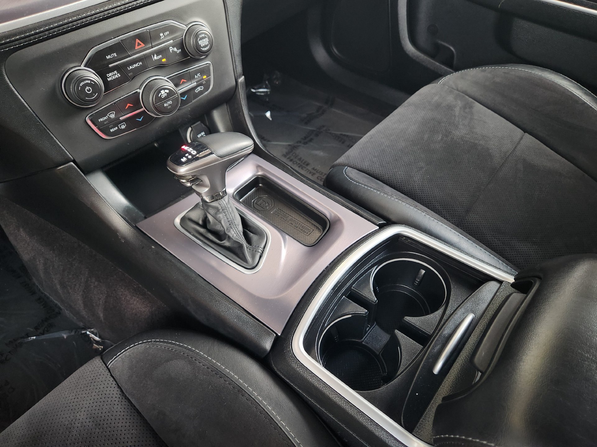 Used 2019 Go Mango! Dodge R/T Scat Pack image 21