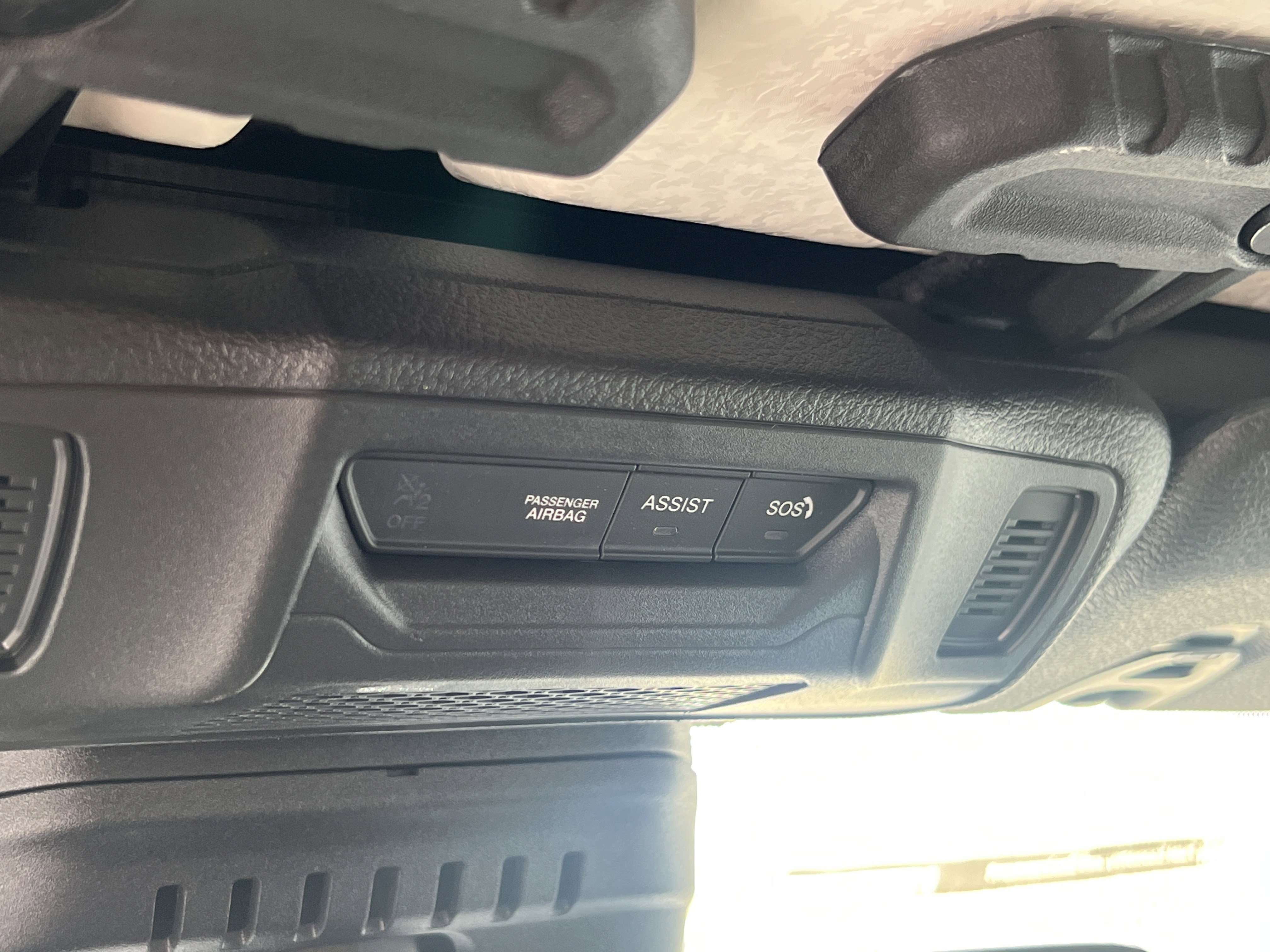 New 2026 Black Clear-Coat Exterior Paint Jeep Mojave X image 34