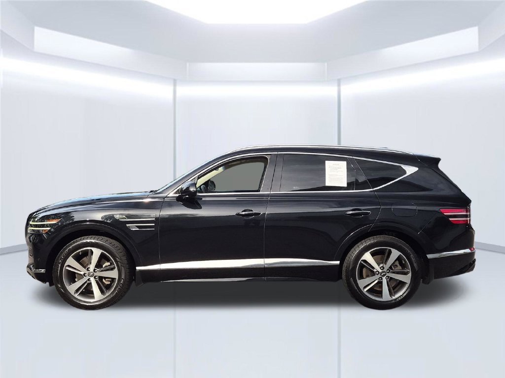 Used 2021 Black Genesis 2.5T image 2
