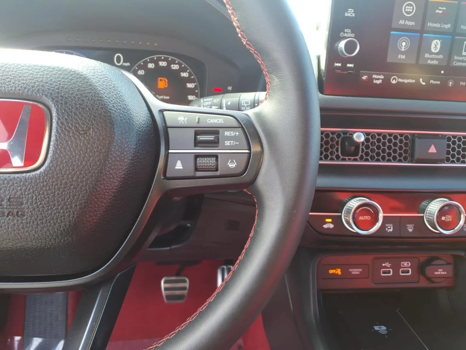 2025 Honda Civic Hatchback Type-R - Photo 23