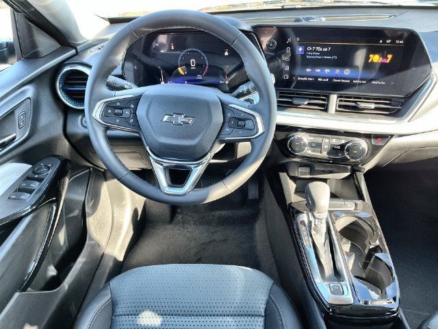 2026 Chevrolet Trax photo 19 of 39