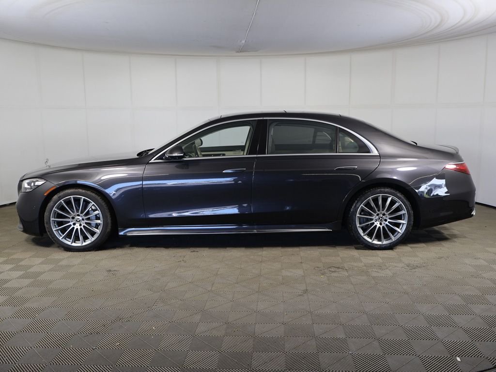 Used 2021 Gray Mercedes-Benz S 580 image 16