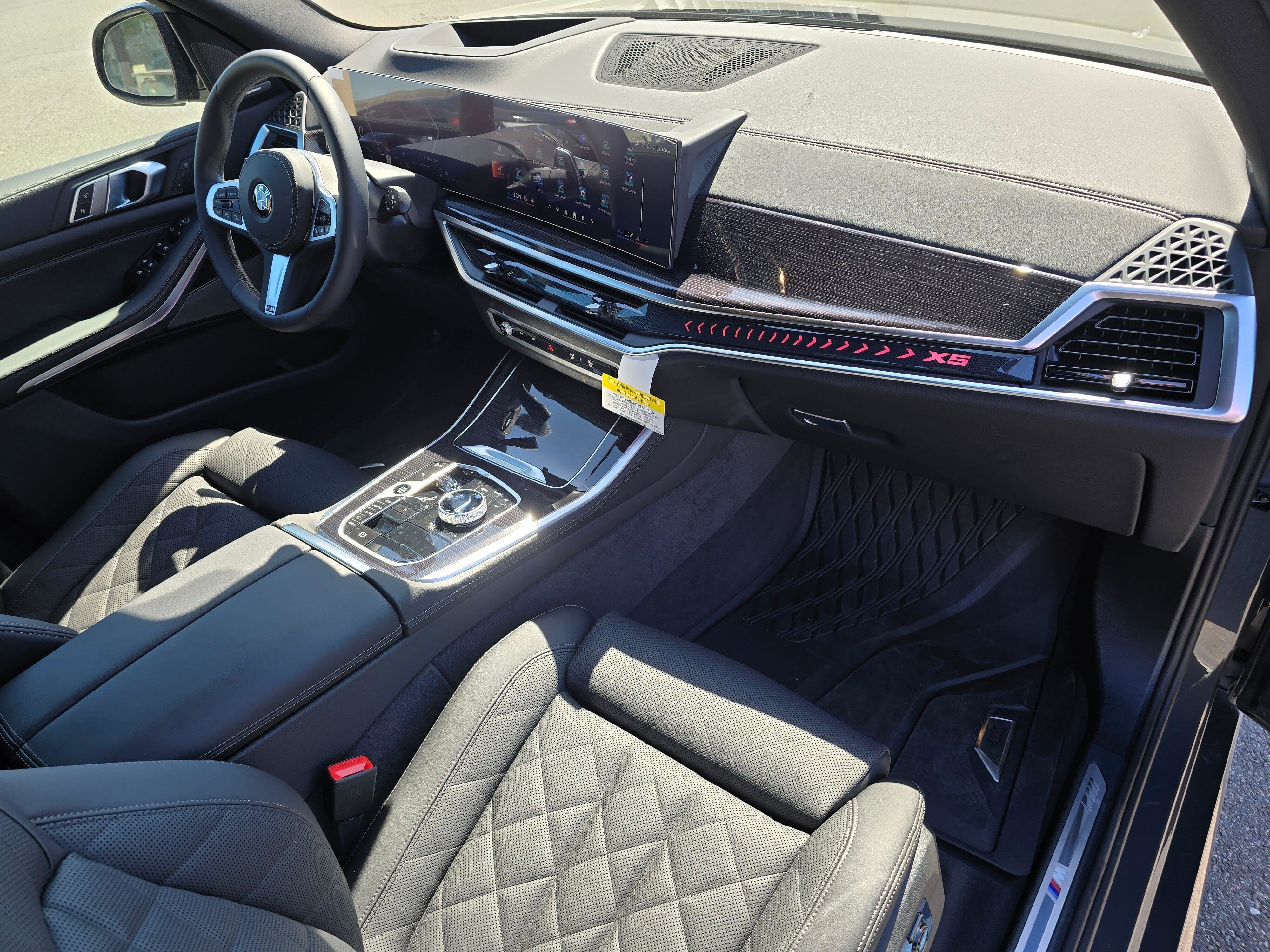New 2026 Dravit Grey Metallic BMW xDrive40i image 16