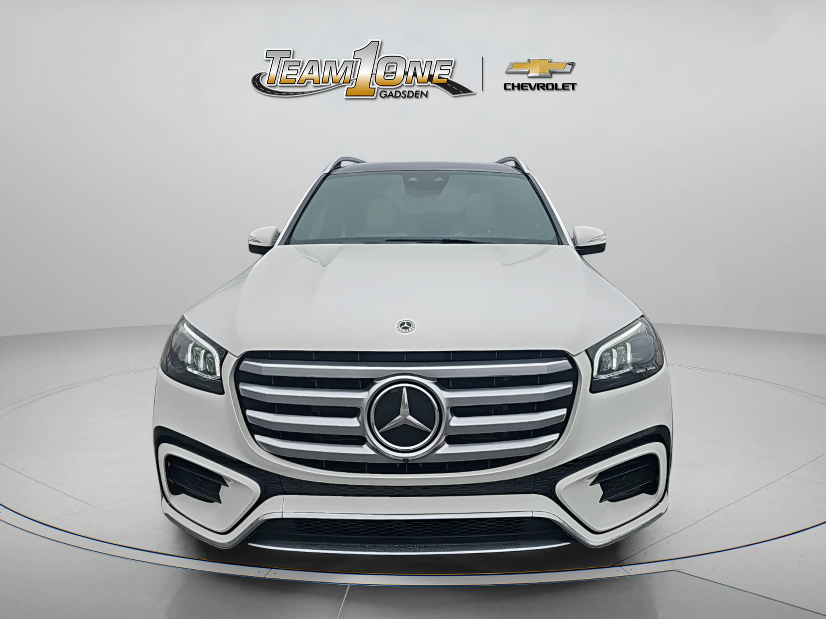 Used 2024 White Mercedes-Benz 4MATIC® image 2