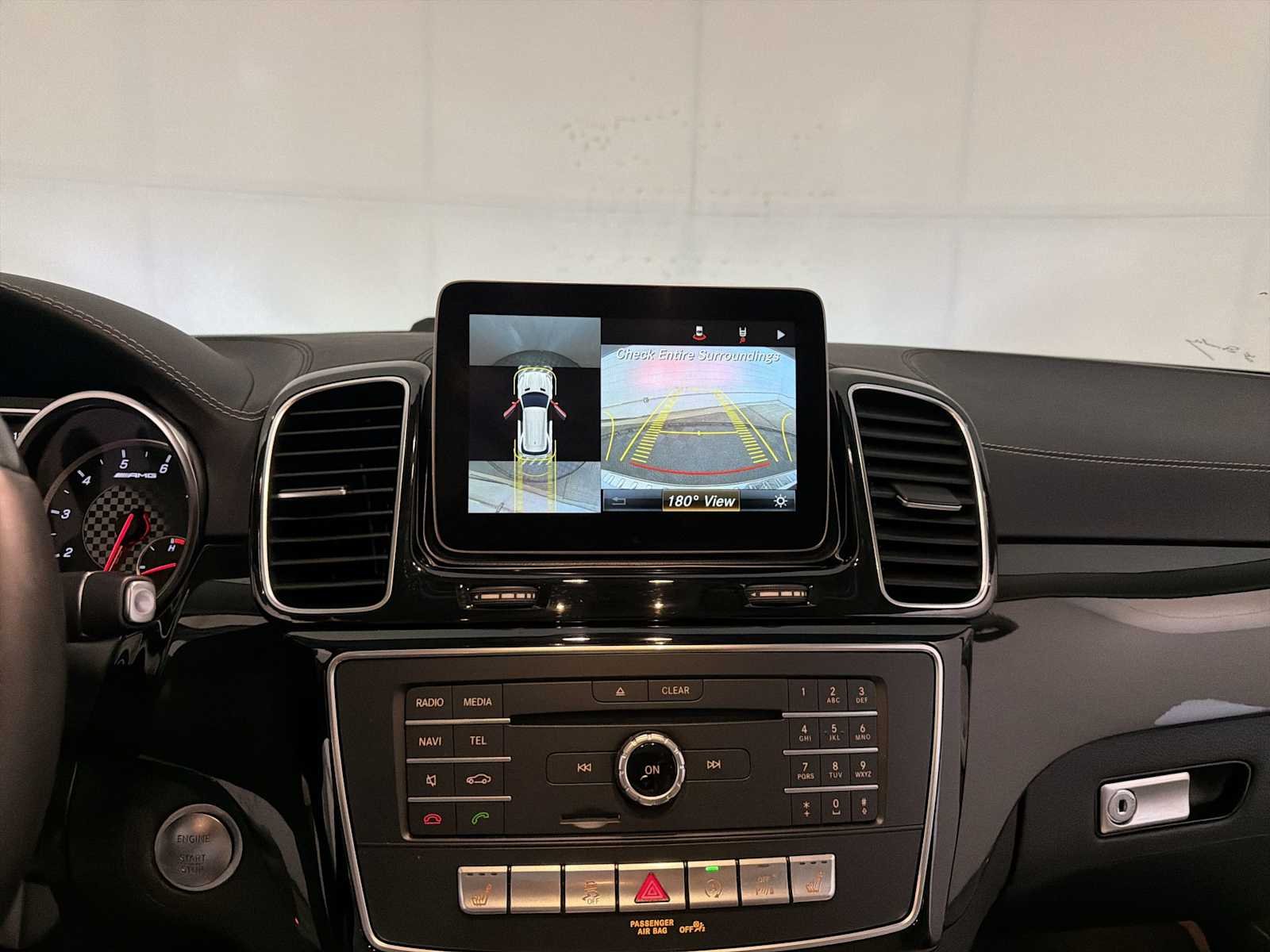 Used 2018 designo Diamond White Metallic Mercedes-Benz AMG® GLE 43 image 15
