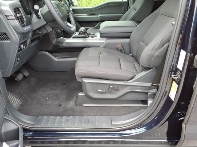New 2026 Antimatter Blue Metallic Ford XLT image 18