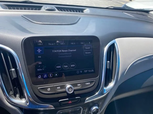 Used 2019 SILVER ICE METALLIC Chevrolet Premier image 26