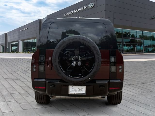 New 2026 Sedona Red Land Rover X-Dynamic SE image 4