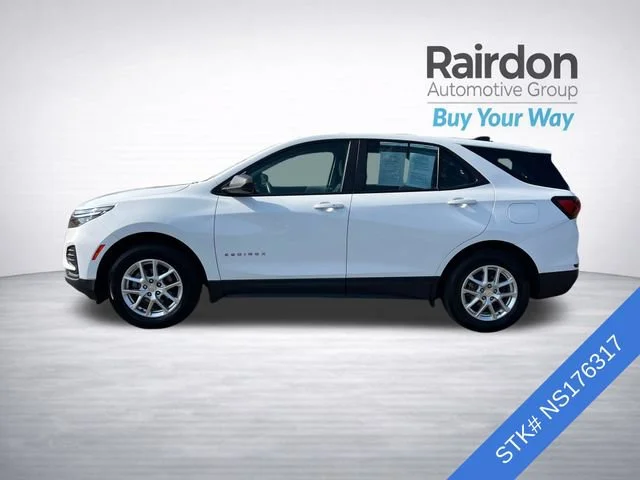 Used 2022 Summit White Chevrolet LS image 4