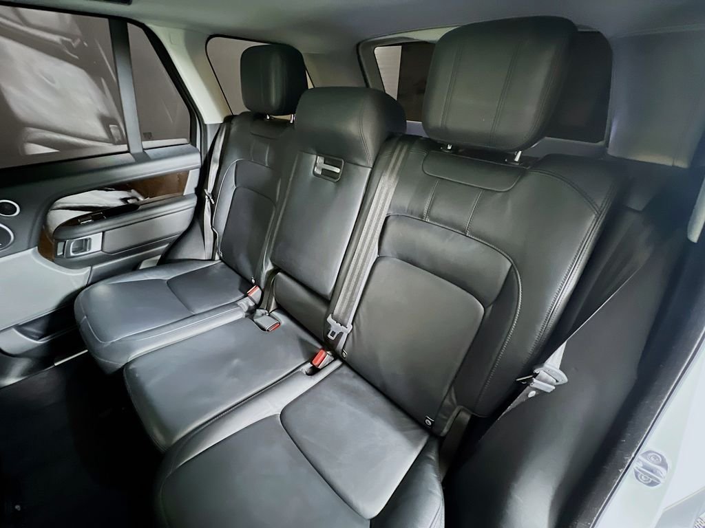 Used 2021 Fuji White Land Rover Base image 25