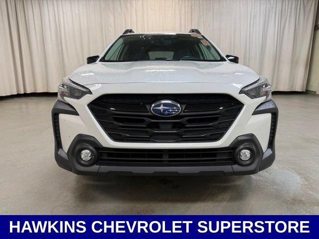 Used 2025 Crystal White Pearl Subaru Onyx Edition image 12