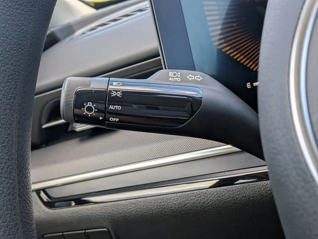New 2026 Snow White Pearl Kia LXS FWD image 30