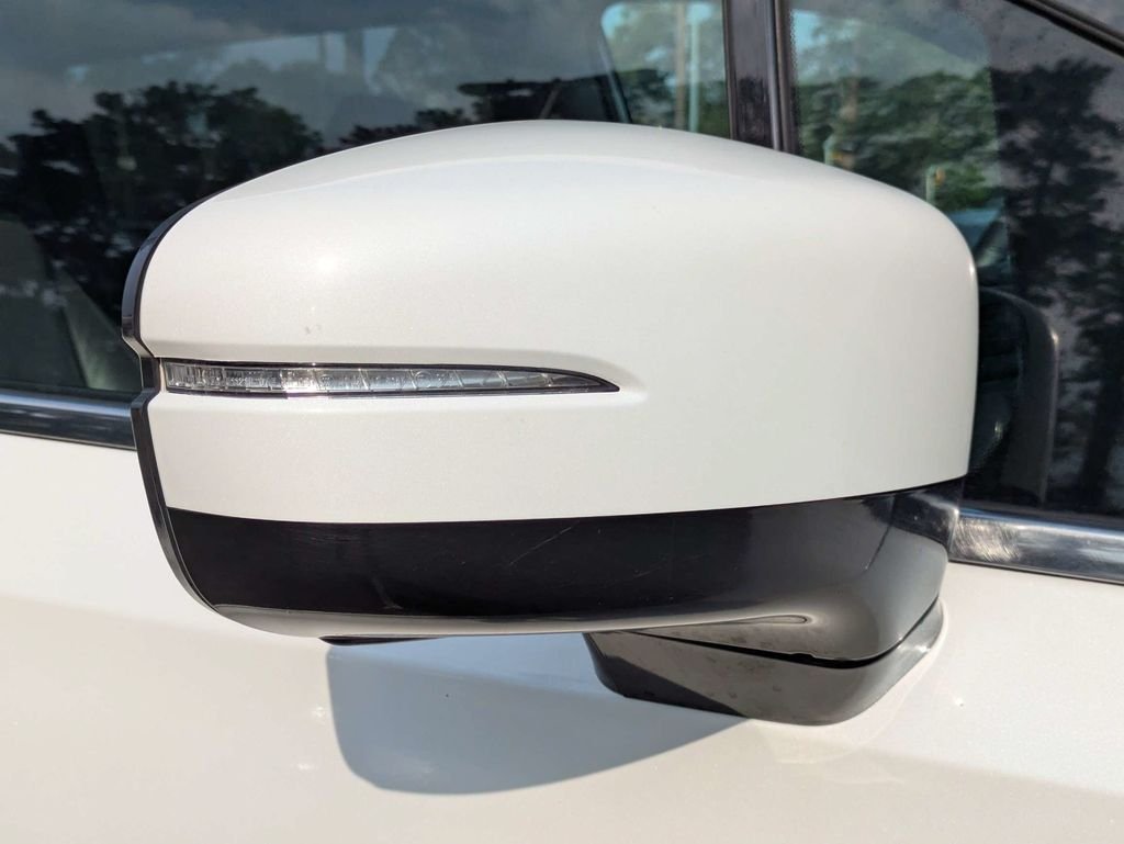 Used 2019 White Honda Elite image 12