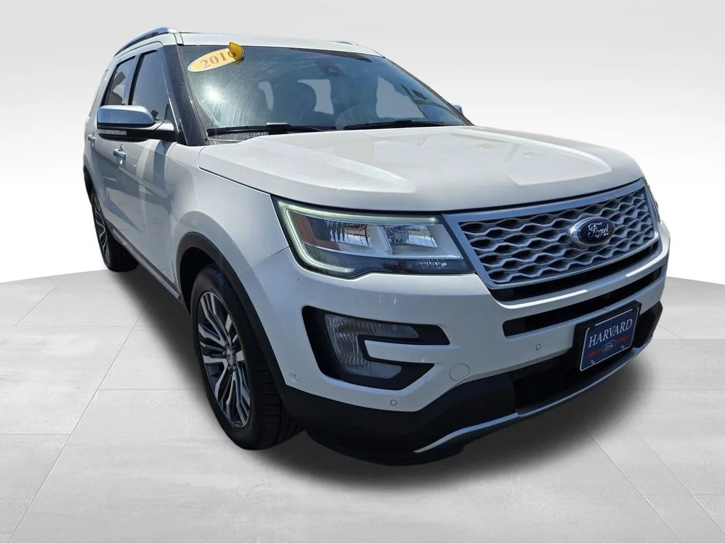 2016 Ford Explorer Platinum 4WD's photo