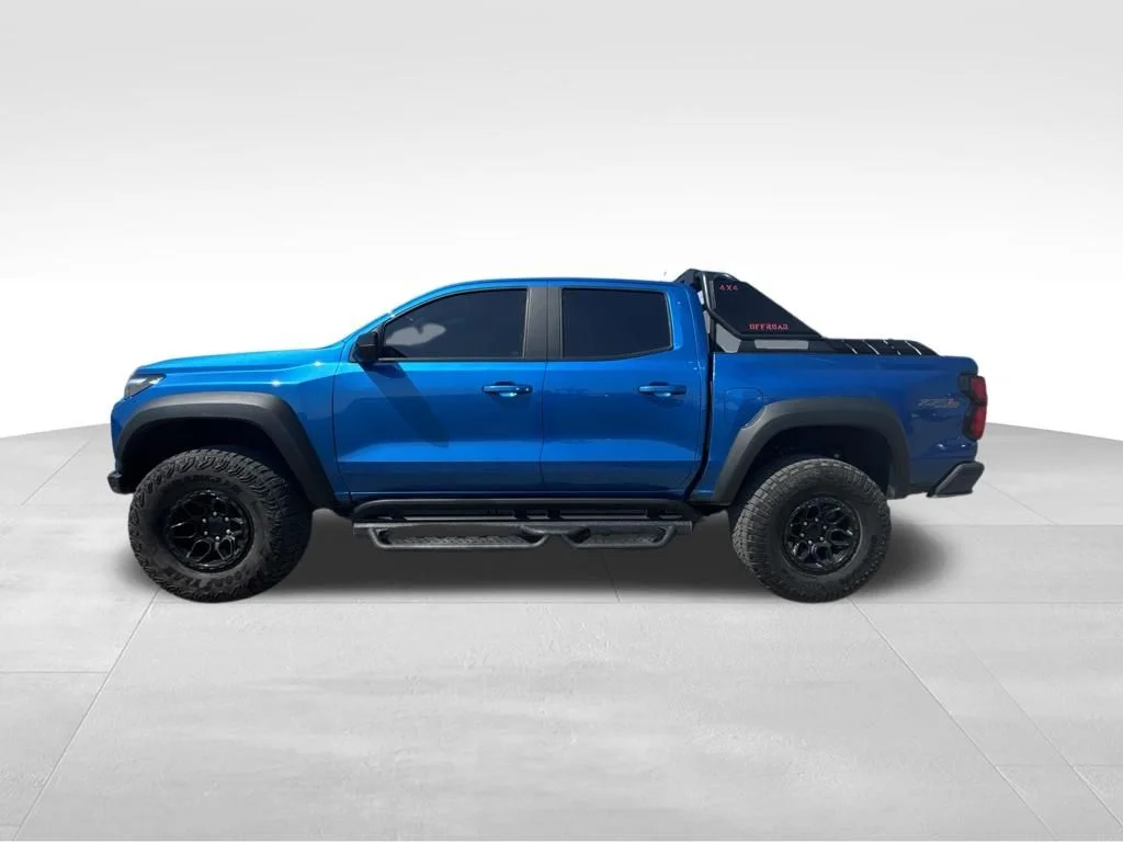 Used 2024 Glacier Blue Metallic Chevrolet ZR2 image 4