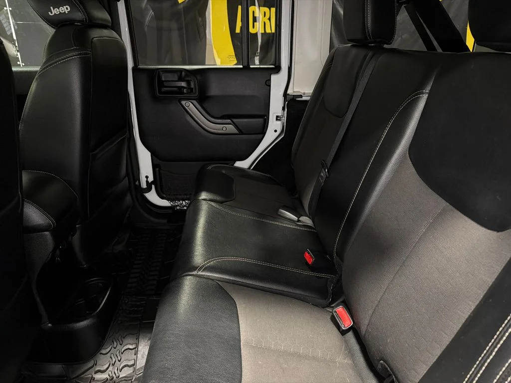 Used 2018 Bright White Clearcoat Jeep Freedom Edition image 15