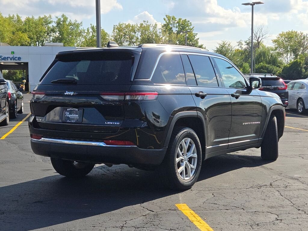 Used 2023 Black Jeep Limited image 12