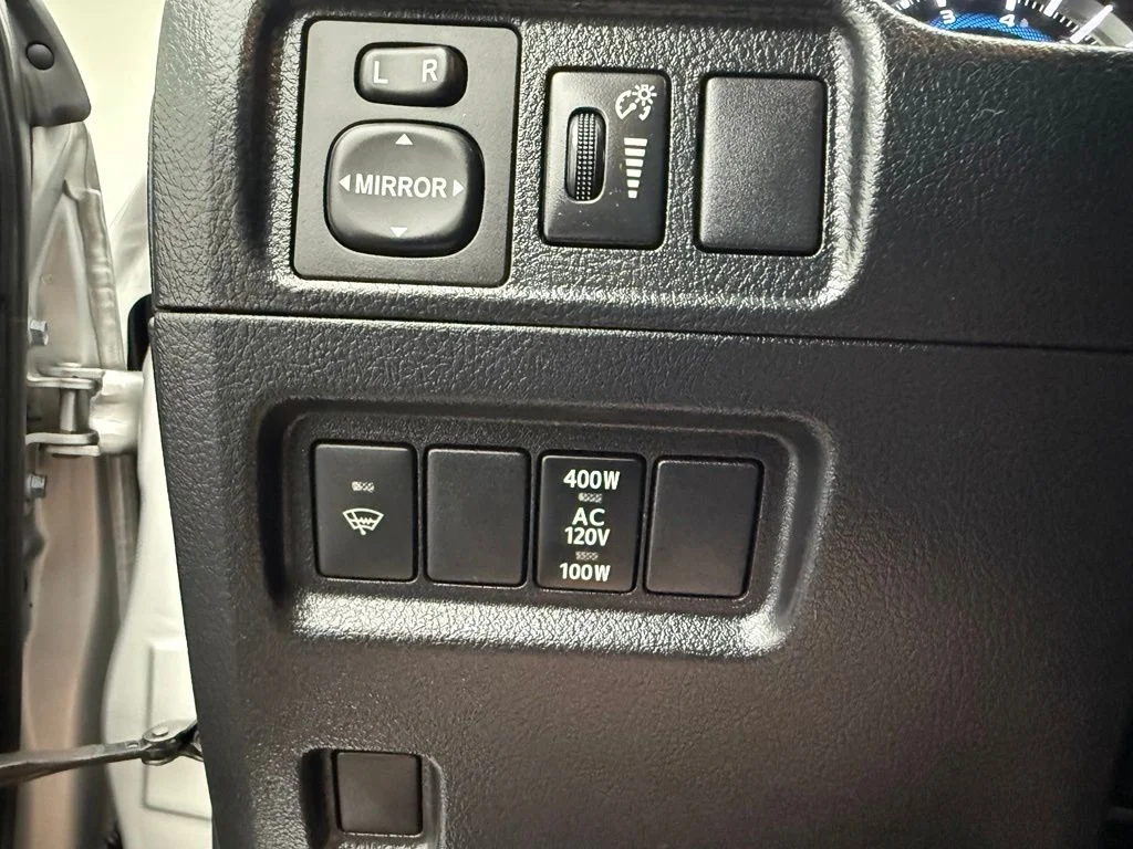 Used 2018 Silver Toyota TRD Off-Road Premium image 32