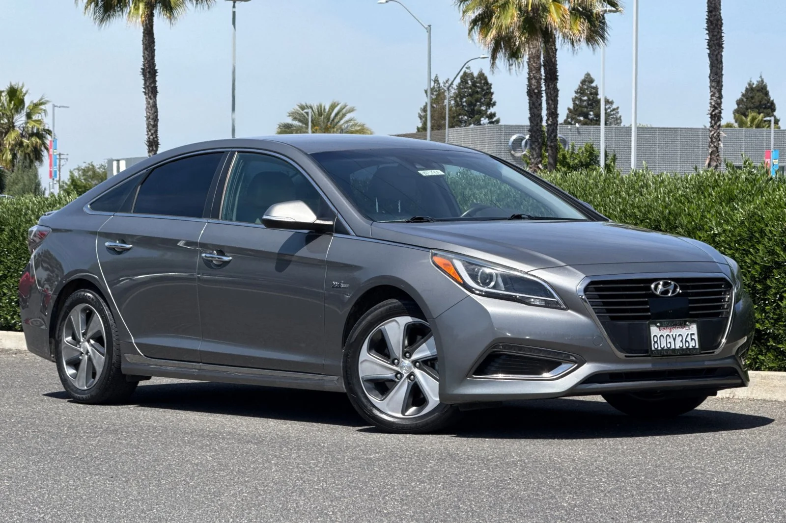 Used 2017 Hyundai Sonata Plug-In Hybrid Limited with VIN KMHE54L22HA074761 for sale in Modesto, CA