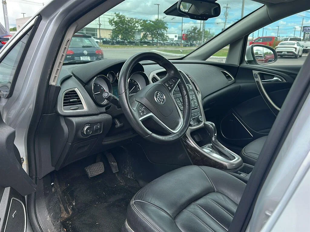 Used 2014 Quicksilver Metallic Buick Leather Group image 6