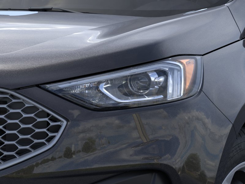 New 2024 Agate Black Metallic Ford SE image 45