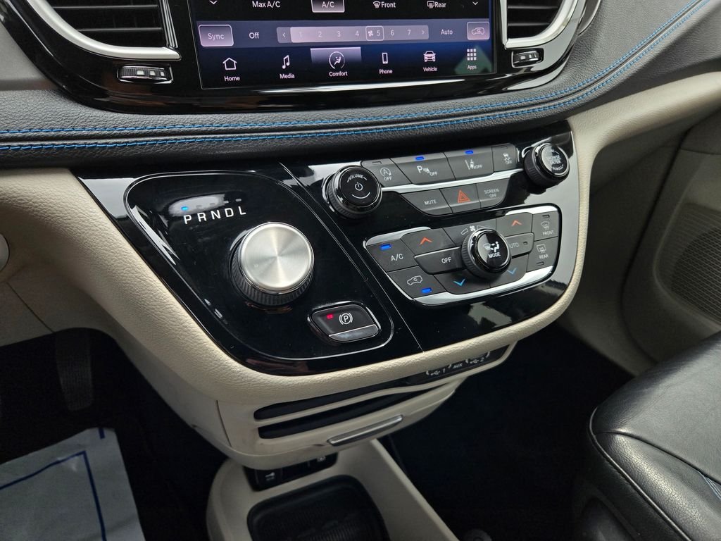 Used 2021 White Chrysler Touring L image 24