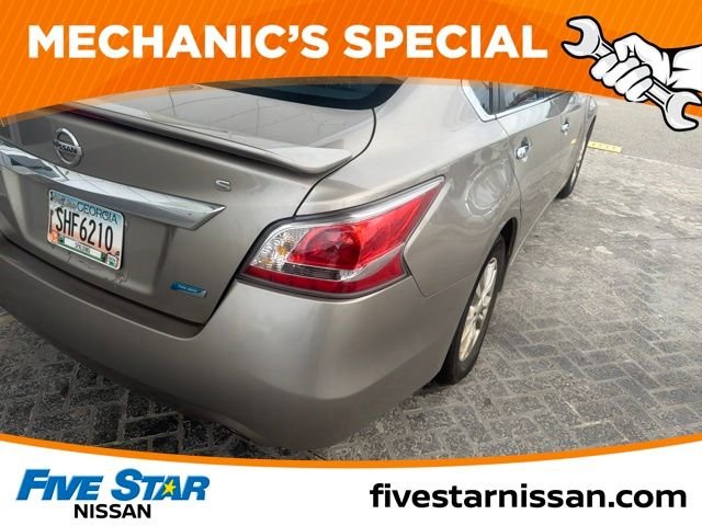 Used 2014 Beige Nissan 2.5 S image 13