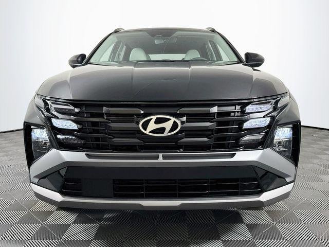 New 2026 Black Hyundai SEL Plus FWD image 11