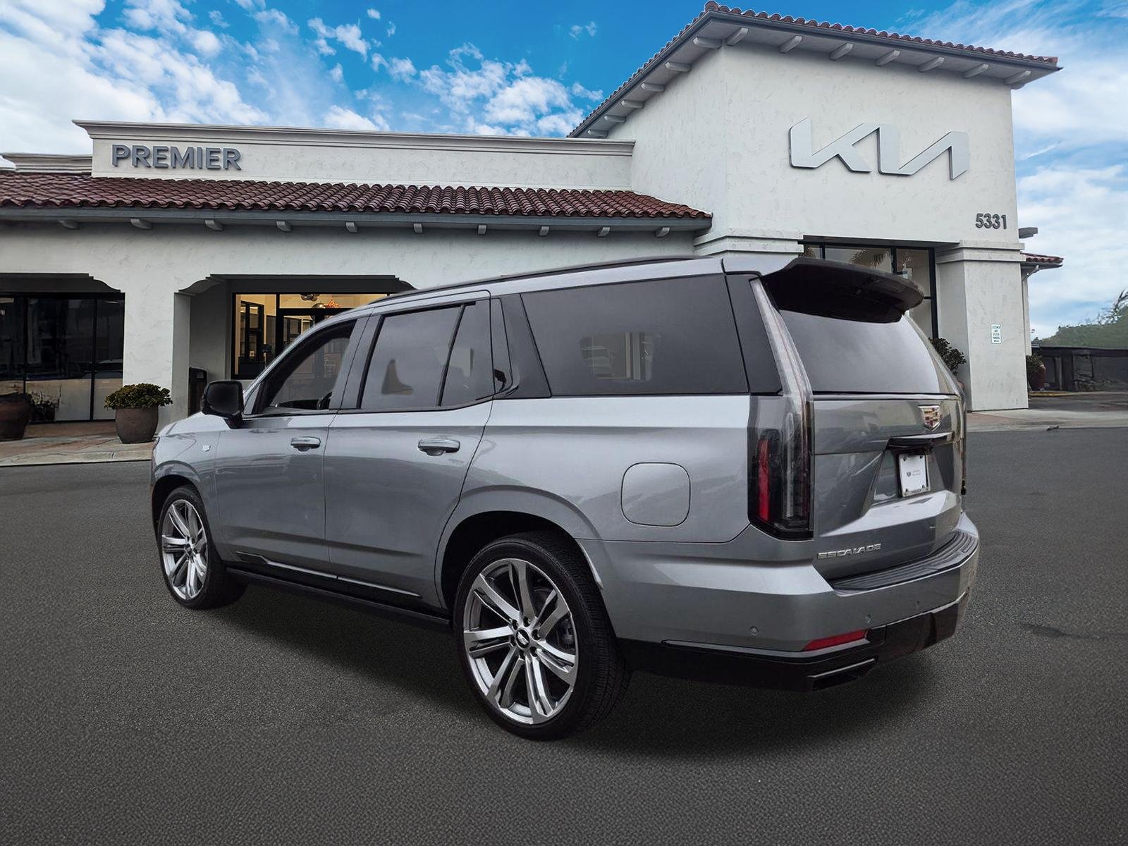 Used 2025 Silver Cadillac Sport Platinum image 6