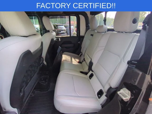 Used 2023 Black Jeep Mojave image 27