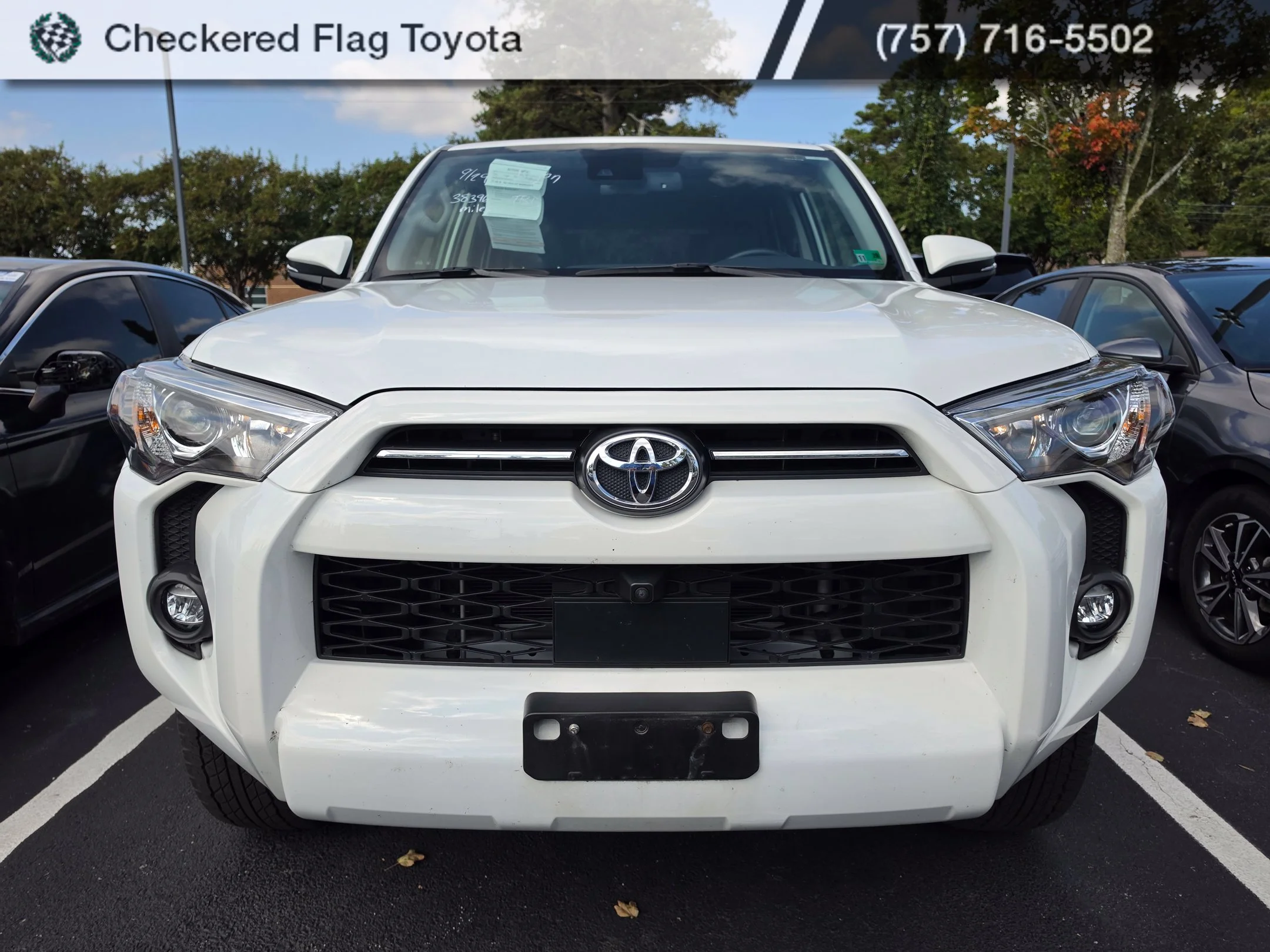 Used 2024 Ice Cap Toyota SR5 Premium image 2