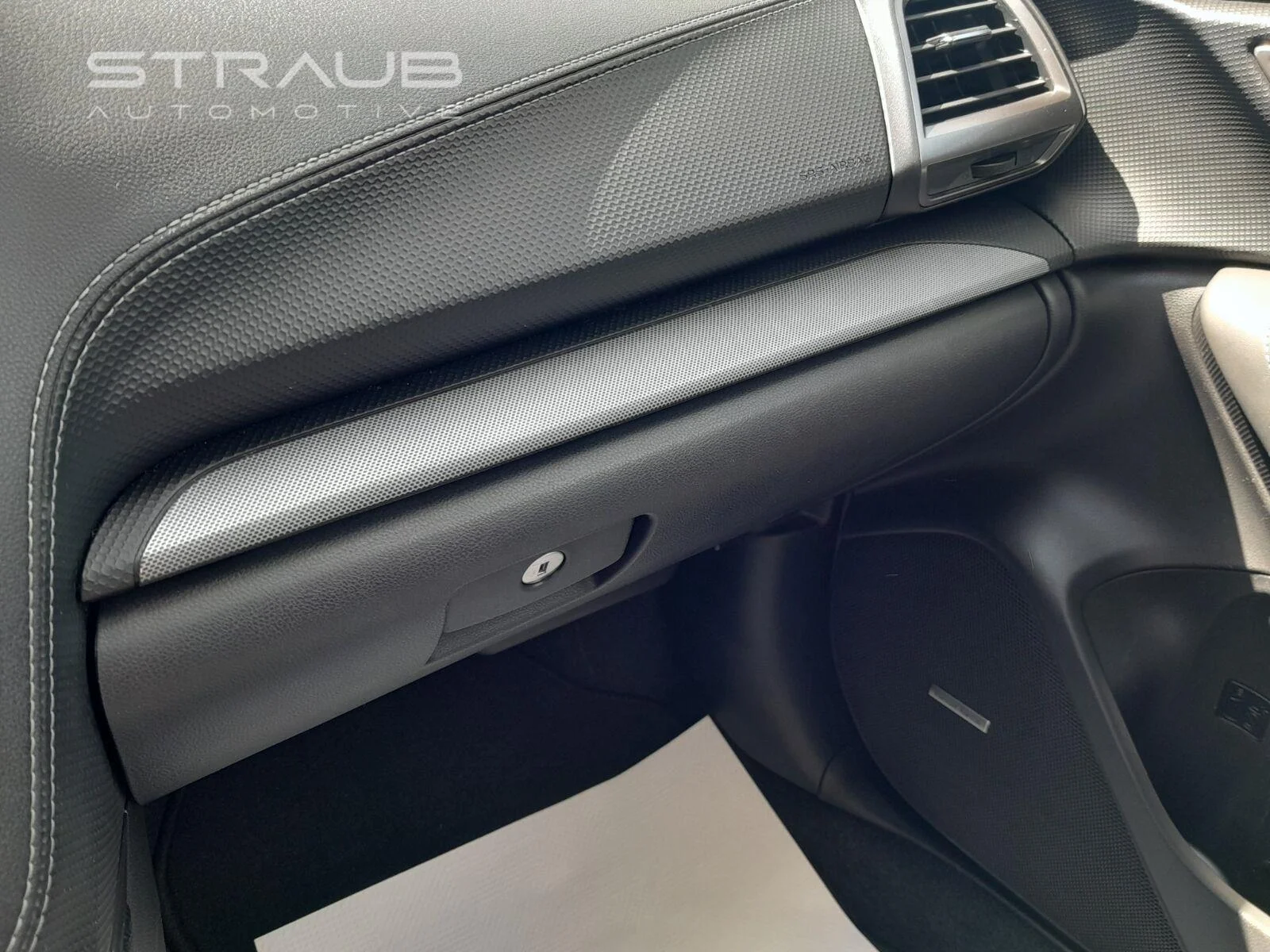 Used 2019 Crystal White Pearl Subaru Limited image 37