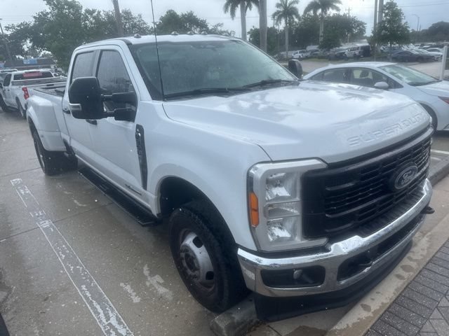 Used 2023 Oxford White Ford XL image 2