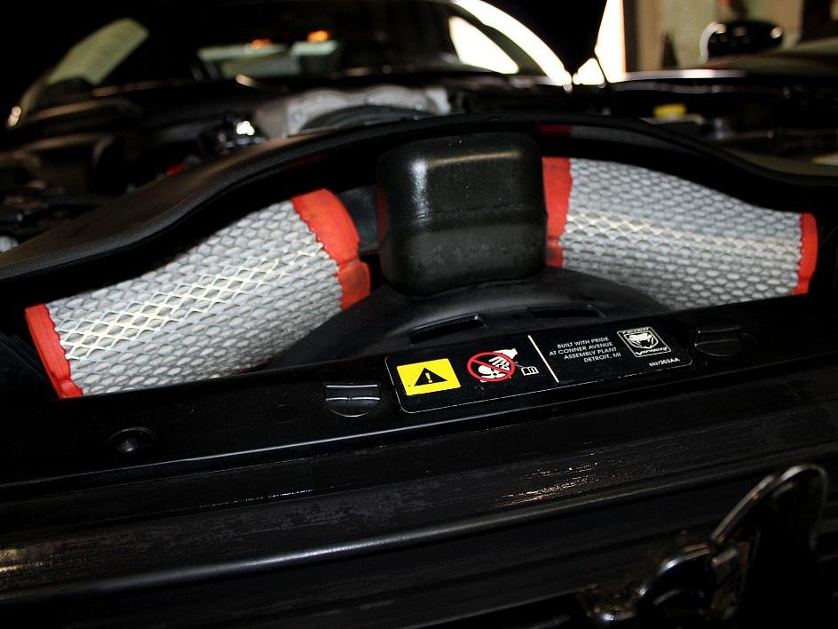 Used 2006 Black Dodge SRT10 image 24