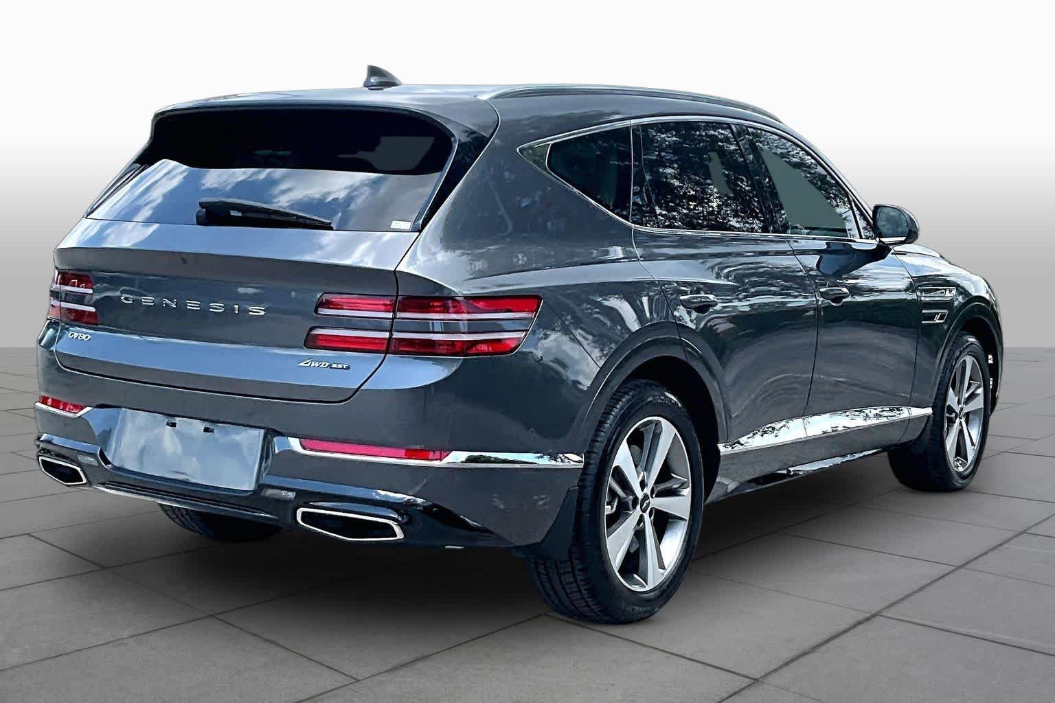 Used 2021 Himalayan Gray Genesis  image 13