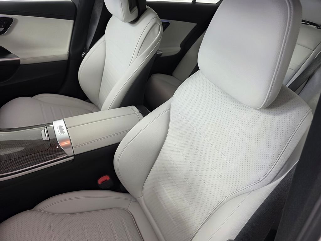 New 2026 Polar White Mercedes-Benz C 300 image 8