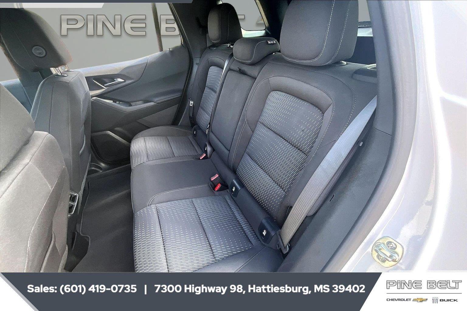Used 2026 Summit White Chevrolet LT image 19
